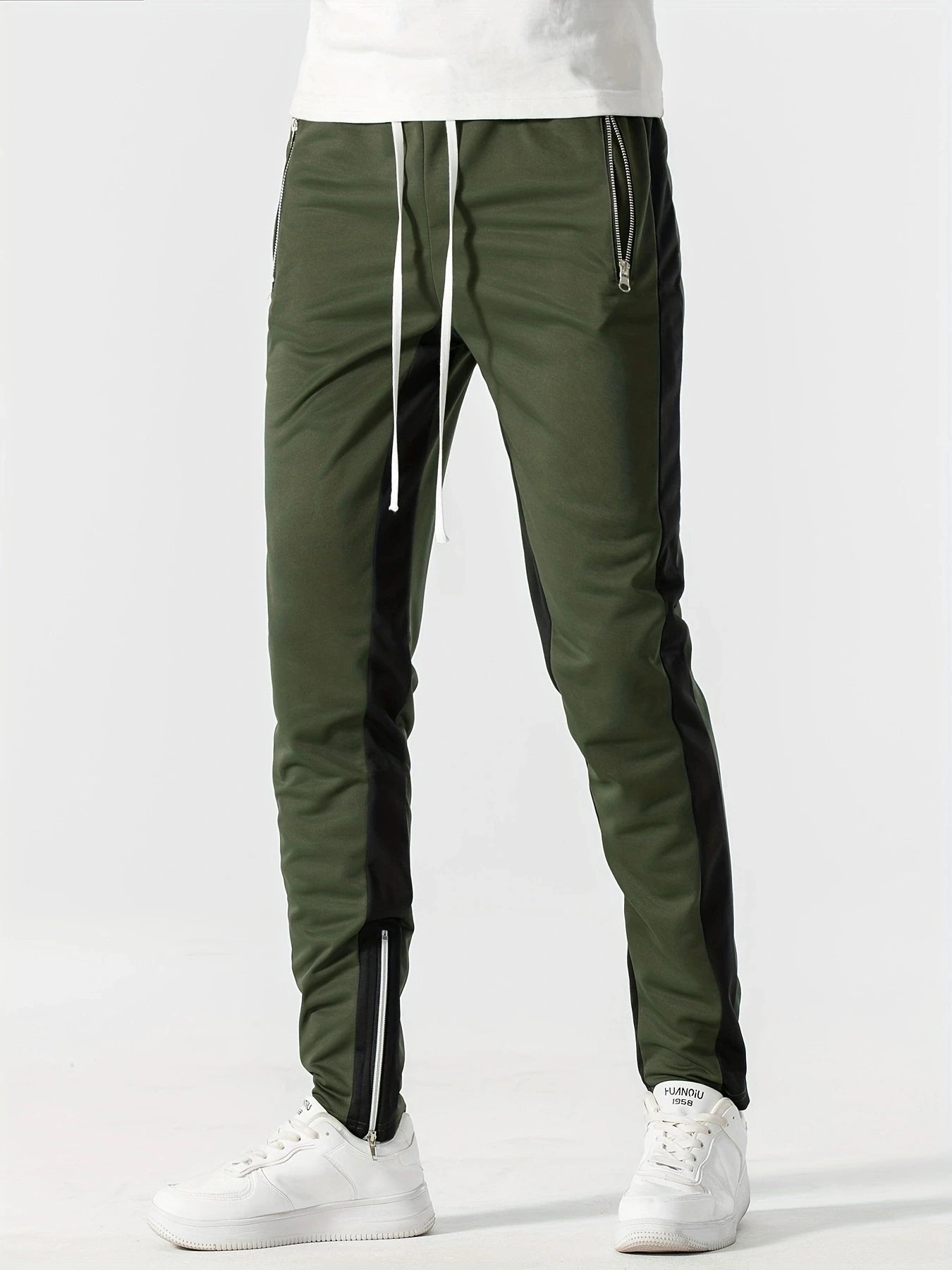 Color Block Jogging Pants with Zip Pockets