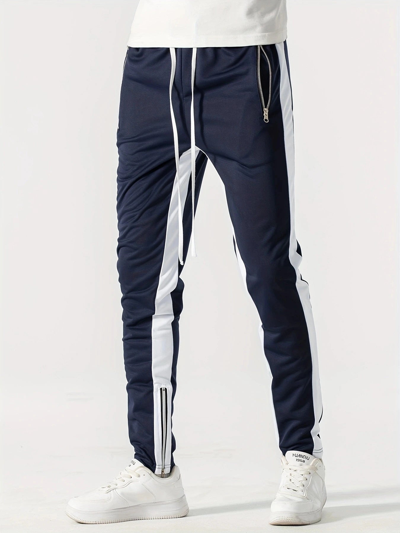 Color Block Jogging Pants with Zip Pockets