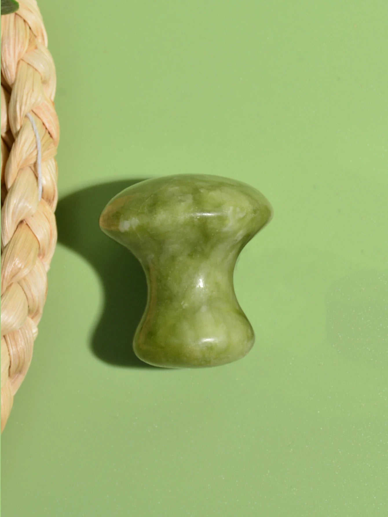 1 Pcs Natural Green Quartz Stone Massager
