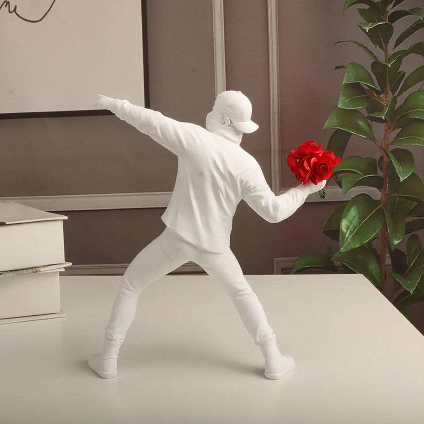 Modern Art Resin Banksy Sculptures Flower