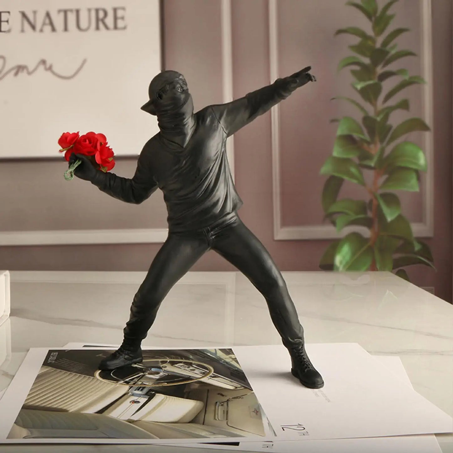 Modern Art Resin Banksy Sculptures Flower