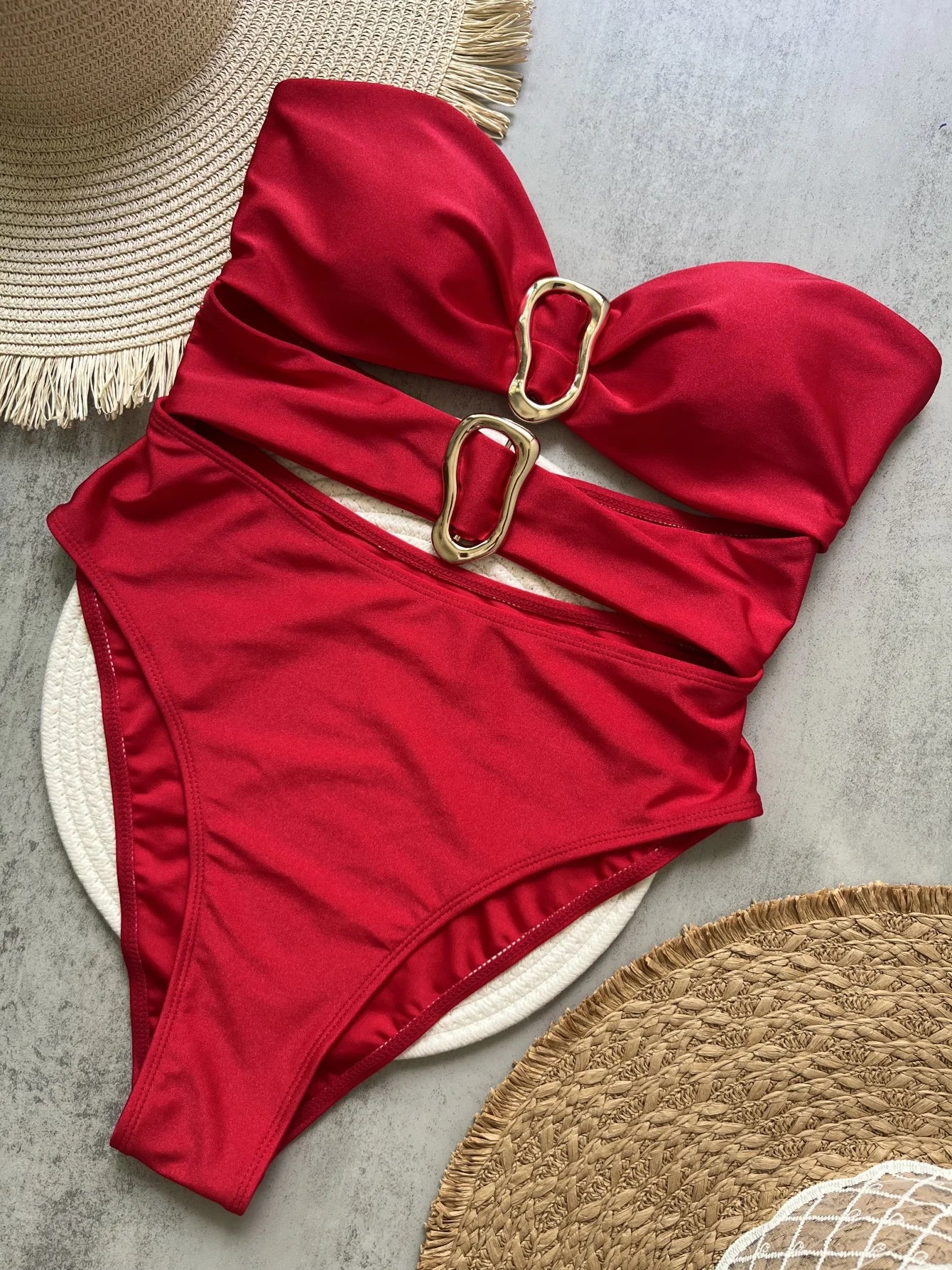 Colors Sexy Metal Rings Cut Out One-Piece Swimsuit